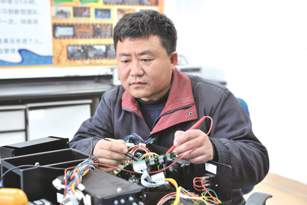 【寻找感动】15%的希望活出100%的精彩——记emc易倍体育金坦公司齐名