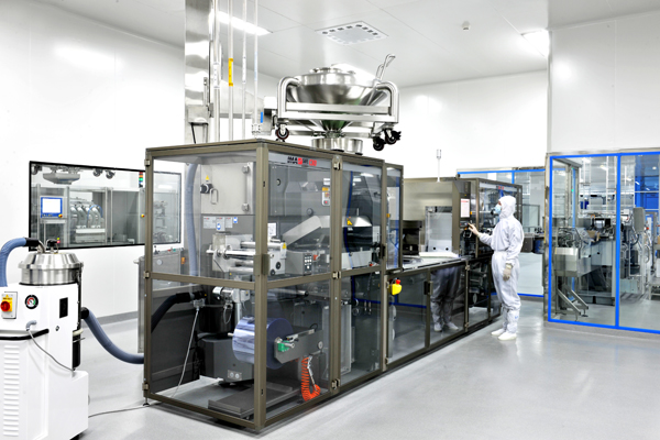 emc易倍体育华民公司完成第一笔海外订单<br />