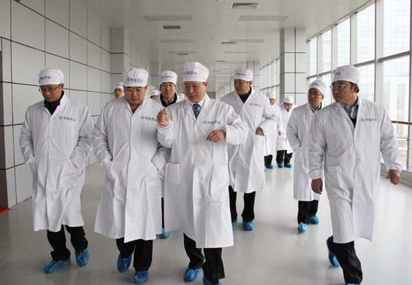 国家科技部领导到emc易倍体育制药考察调研